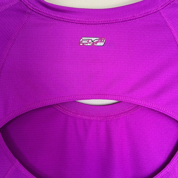 Express EXP CORE Performance Long Sleeve Tee - XS - Picture 9 of 11